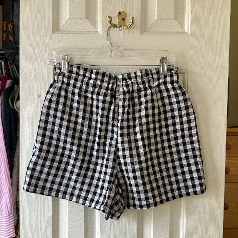 Wild Fable Black & White Gingham Shorts - Picture 2 of 4